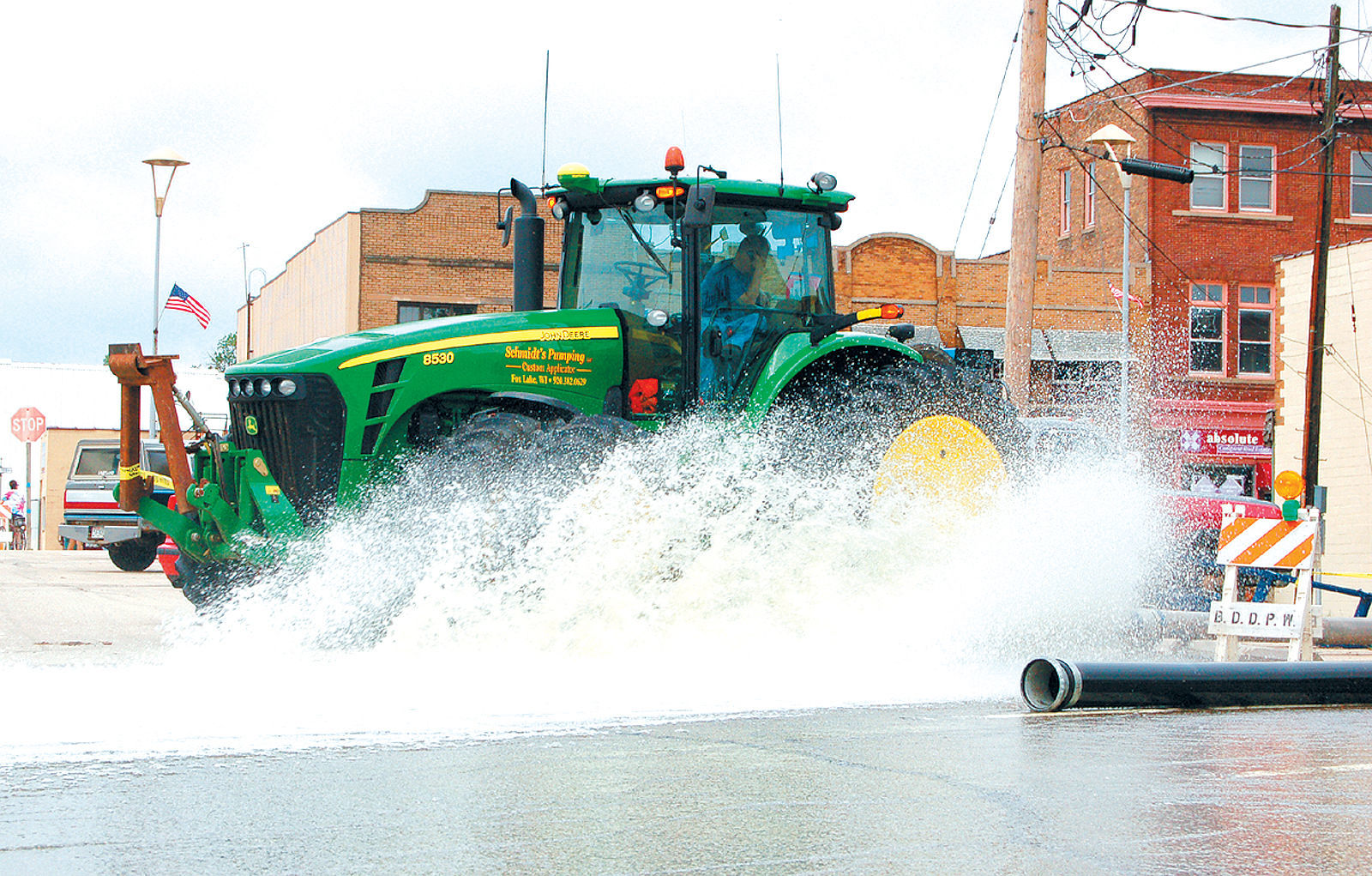 061418-ctzn-news-flood056